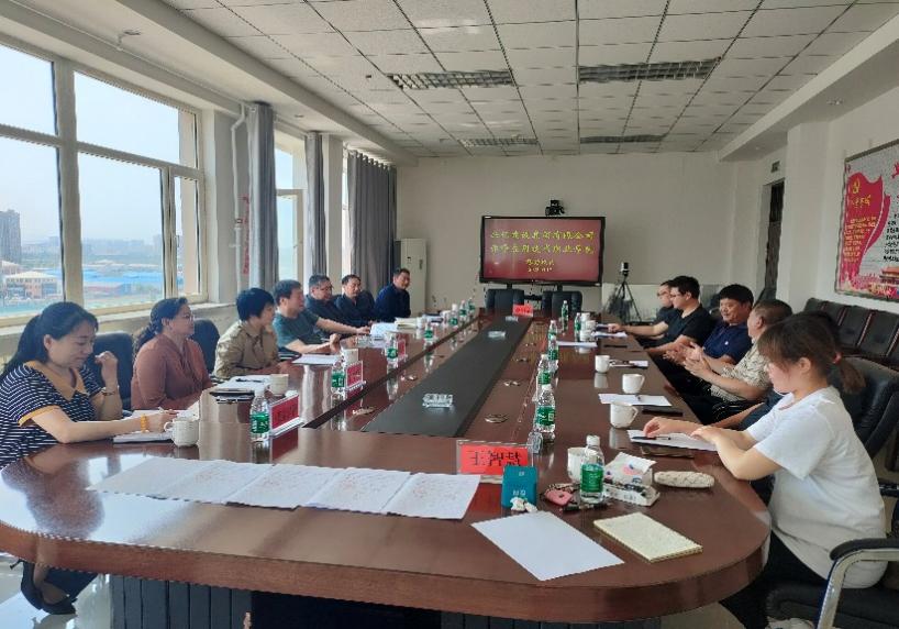 人们在桌子边

中度可信度形貌已自动天生